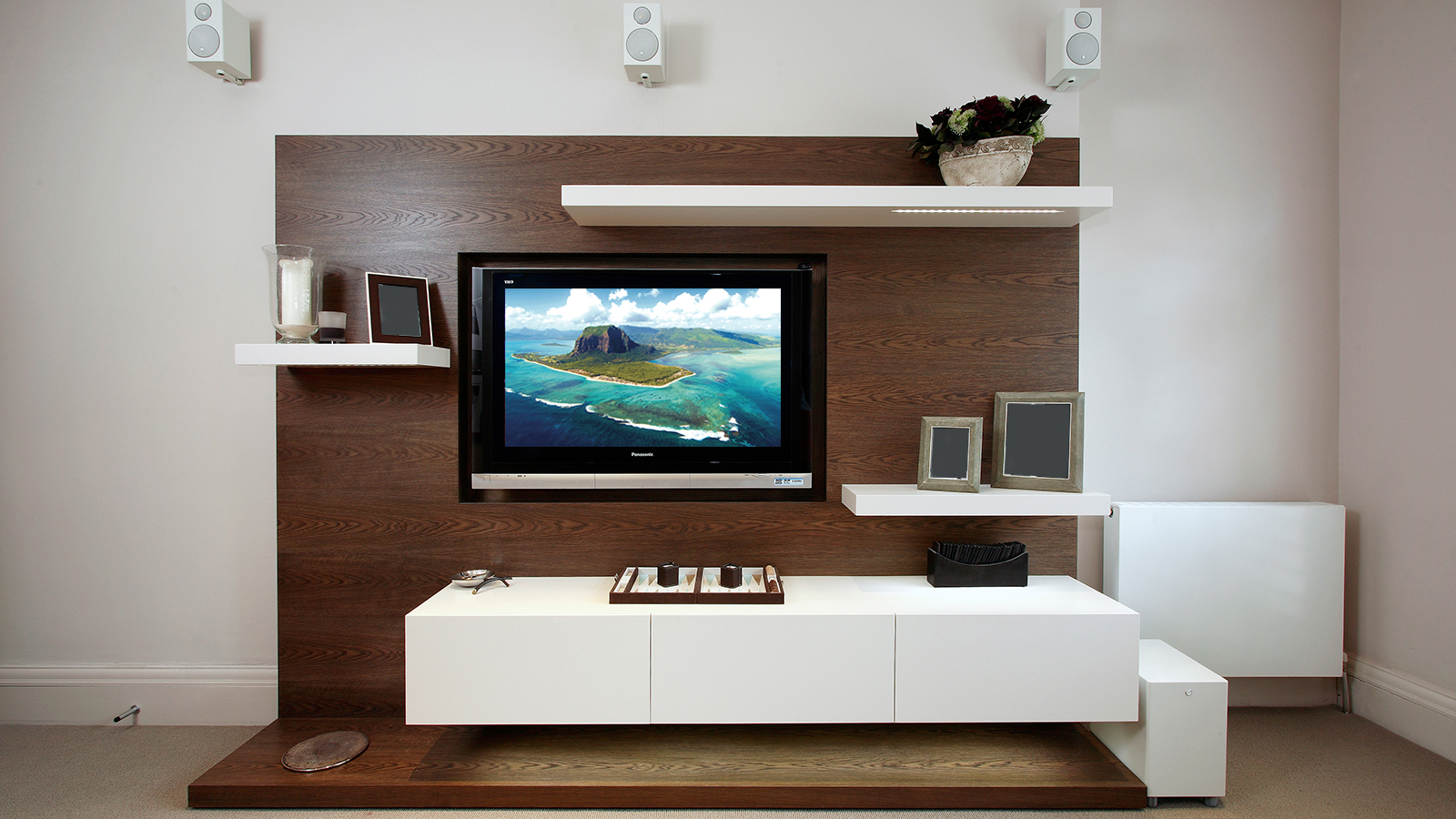 TV-Hifi cabinet in Epping